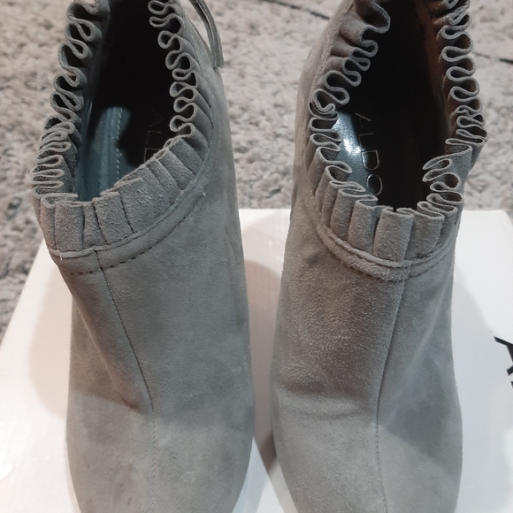 Shoe heels - Picture 2 of 6